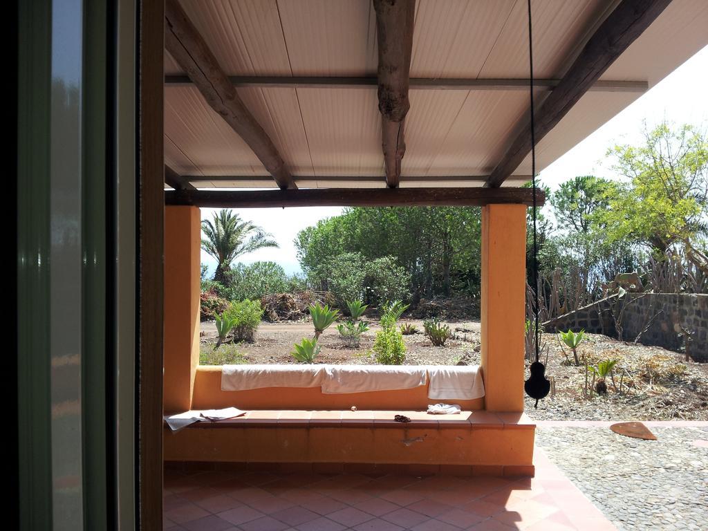Casa Nicoletta Villa Isola di Ustica ภายนอก รูปภาพ
